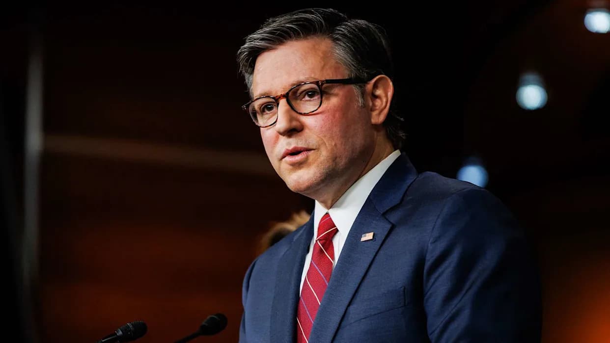 Mike Johnson Backs ICE Use Of 'Administrative Warrants,' Raising Fourth Amendment Alarm