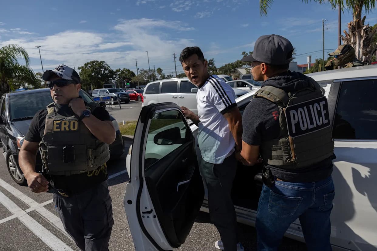 Debate Over ICE Warrants Escalates As Democrats Push For Judicial Oversight