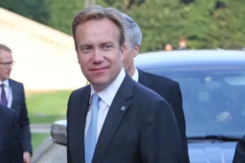 WEF Opens Review of CEO Børge Brende After DOJ Documents Link Him to Jeffrey Epstein