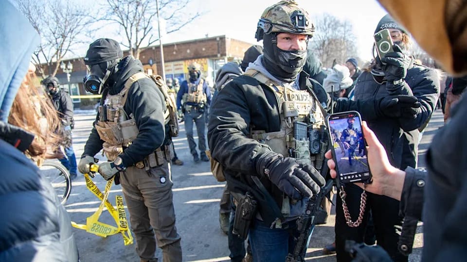 When Anti‑ICE Protests Could Prompt Federal Intervention: Experts Define the Constitutional Threshold