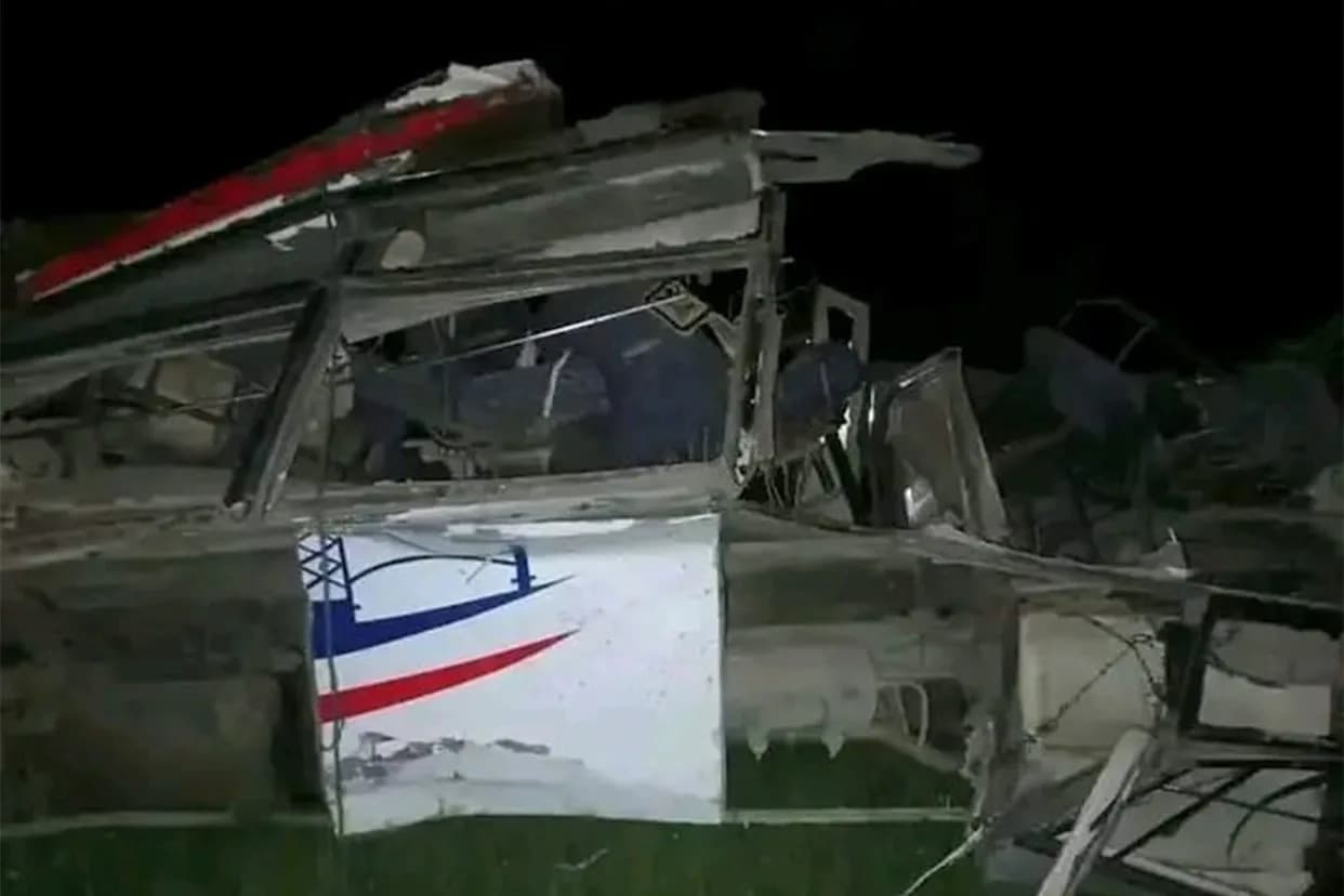 13 Killed, 34 Injured After Wedding-Party Bus Plunges 650 Feet Into Gorge in Western Nepal