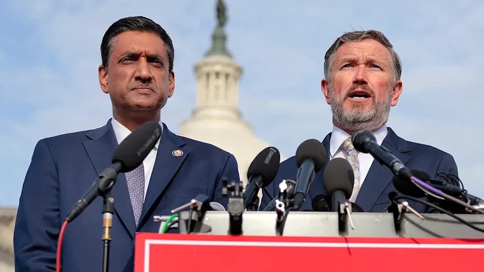 Massie, Khanna To Review Unredacted Epstein Files At DOJ After Passage Of Transparency Law