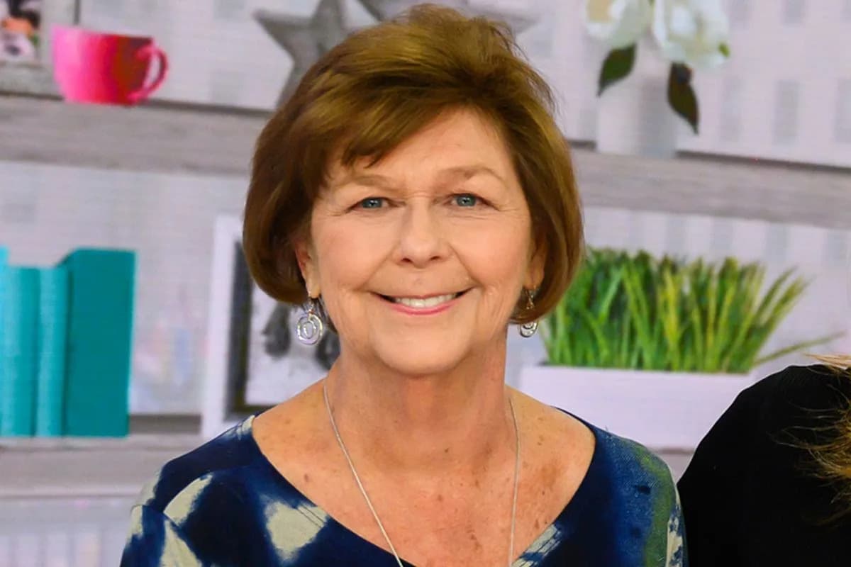 No Arrests After Late-Night Search Near Nancy Guthrie’s Tucson Home; FBI Offers $100,000 Reward