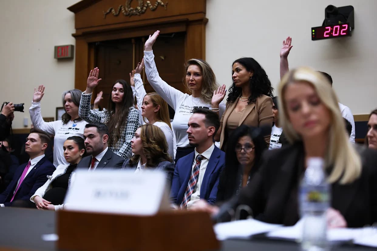 Massie Says He’s Lost Confidence In Pam Bondi After Contentious Epstein Hearing