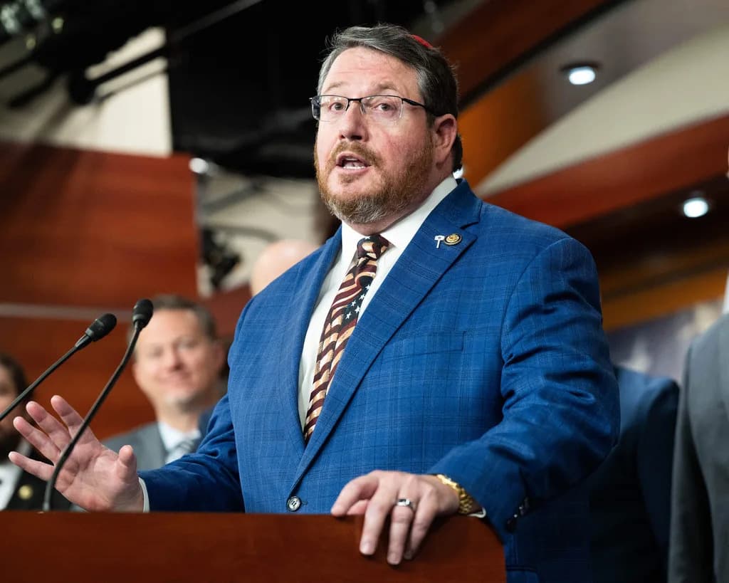 Rep. Randy Fine Draws Bipartisan Backlash After Anti‑Muslim Post on X