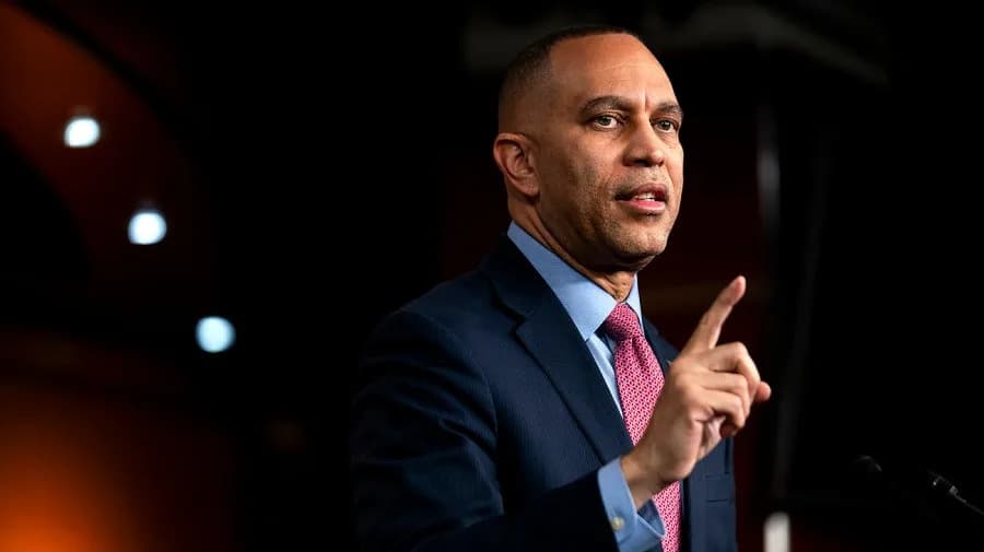 Jeffries: Democrats Will Spend Tens Of Millions To Reshape Virginia Maps, Could Gain Up To Four House Seats