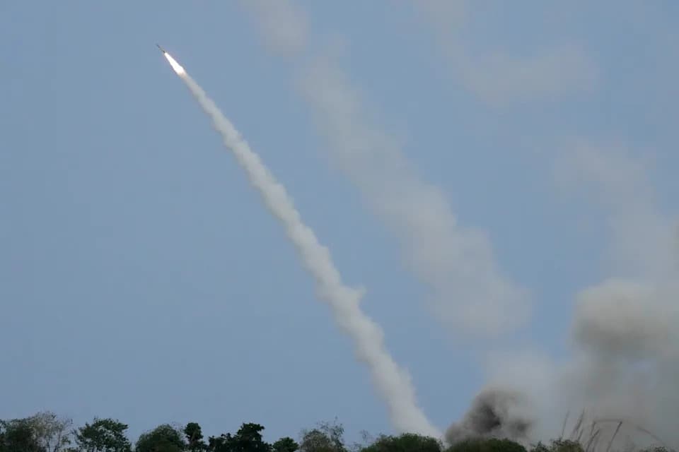 US to Expand Missile Deployments in Philippines as Tensions With China Escalate