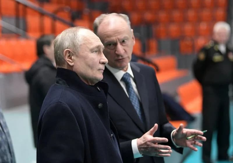 Kremlin Aide Warns Russia May Use Navy To Stop European Seizure Of Its Ships