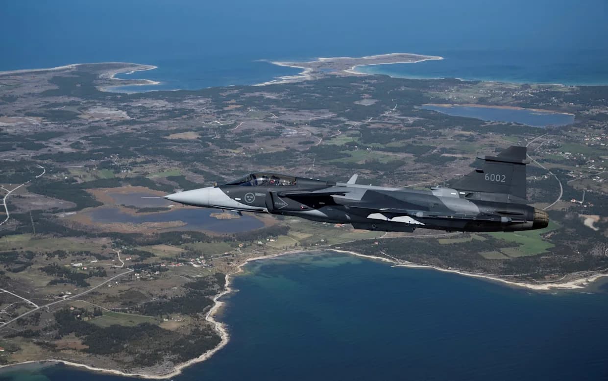 Swedish Intelligence Warns Russia Has Intensified Hybrid Warfare Near Sweden
