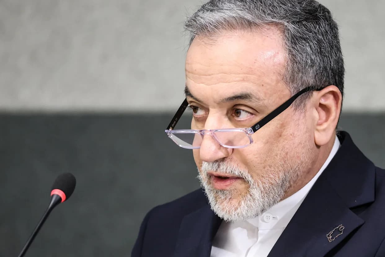 Iran Says 'Good Progress' in Geneva Nuclear Talks With US as Gulf Tensions Escalate