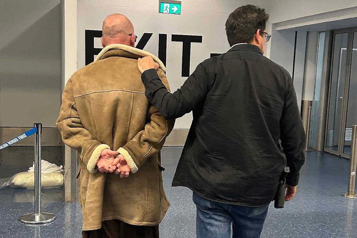 Man Arrested at Sydney Airport After Allegedly Offering Money to Procure Children Overseas