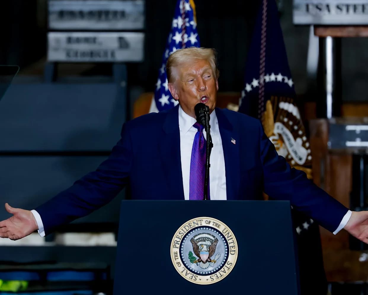 Trump Defends Tariffs, Pushes Voting Restrictions and Endorses Candidate in Georgia Pre‑Midterms Visit