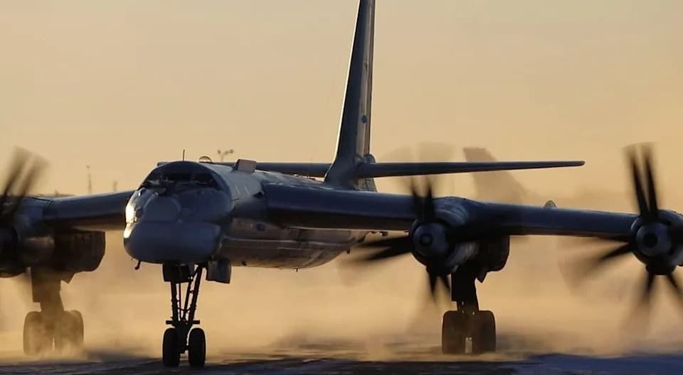 U.S. Jets Scramble to Escort Multiple Russian Warplanes Off Alaska
