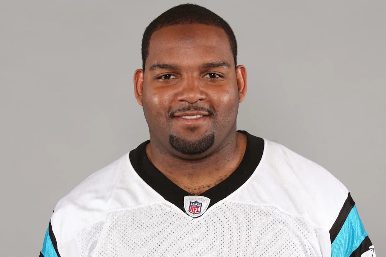 Former NFL Lineman Keith Gray Convicted In $328M Medicare Genetic-Testing Fraud