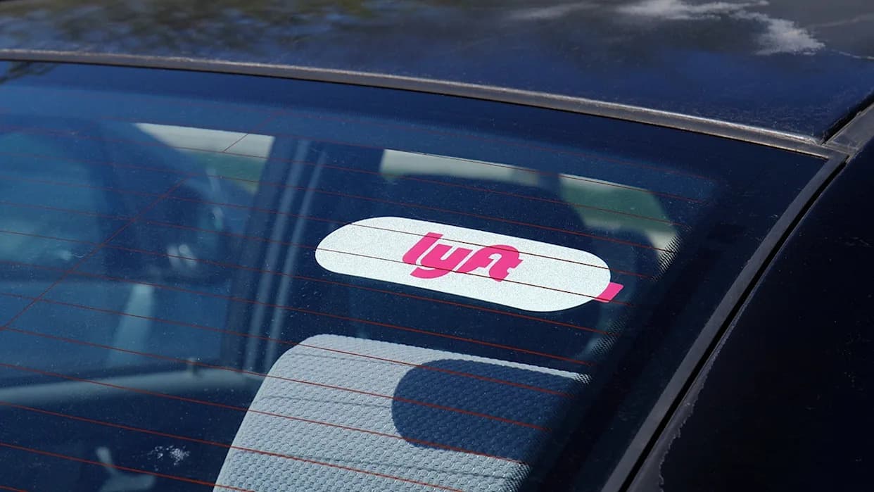 Louisville Lyft Driver Accused Of Sexual Assault, Kidnapping; Faces Federal Immigration Detainer
