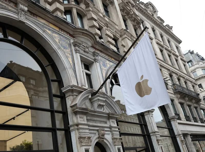 US Lawmakers Demand UK Briefing Over Reported Order Requiring Apple 'Backdoor'