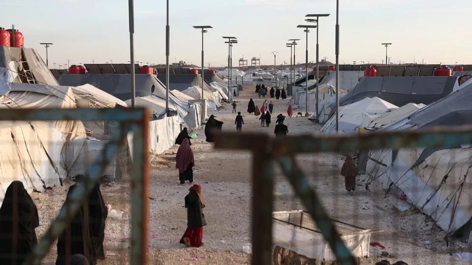 Thousands May Have Fled al-Hol After SDF Withdrawal; Syrian State TV Reports 'Mass Escape'