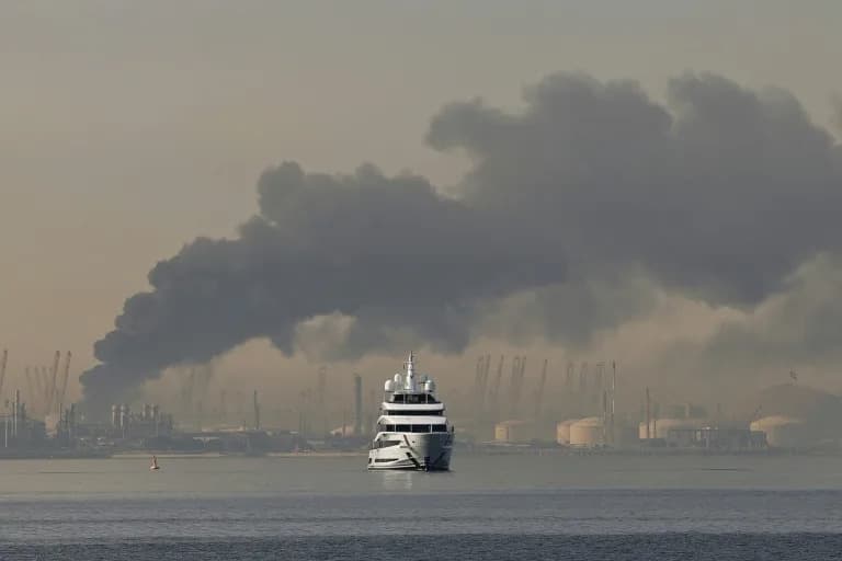 Iranian Strikes Shake Dubai's Influencer Scene as Missiles and Drones Send Smoke Across Skyline