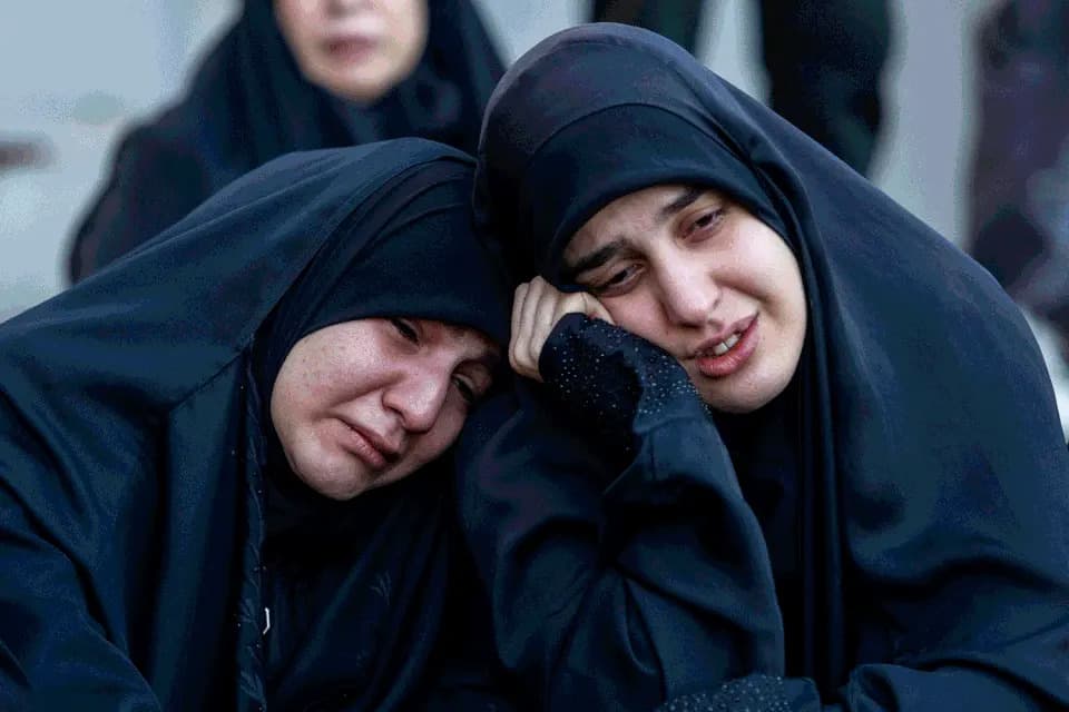 Supreme Leader Killed in Joint U.S.-Israeli Strikes; Regional Exchange of Fire Leaves Hundreds Dead — Weekend Rundown