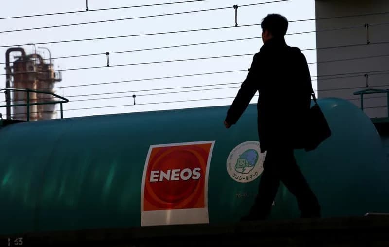 Iran Conflict Disrupts Asian Oil and LNG Shipments, Driving Up Prices and Insurance Costs