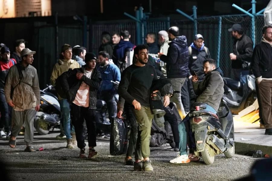 Israel Strikes Hezbollah Areas in Beirut After Cross-Border Attacks; Tensions Escalate Across Gulf