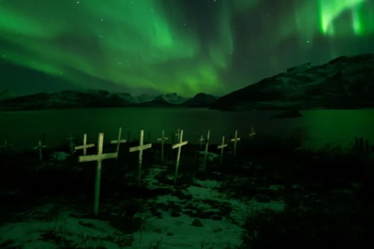 Fragile Cables, Rising Tensions: How Kapisillit’s Lifeline Could Be Severed