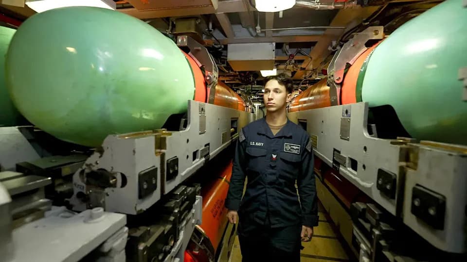“Quiet Death”: How a U.S. Mk 48 Torpedo Sank the IRIS Dena, Killing 87