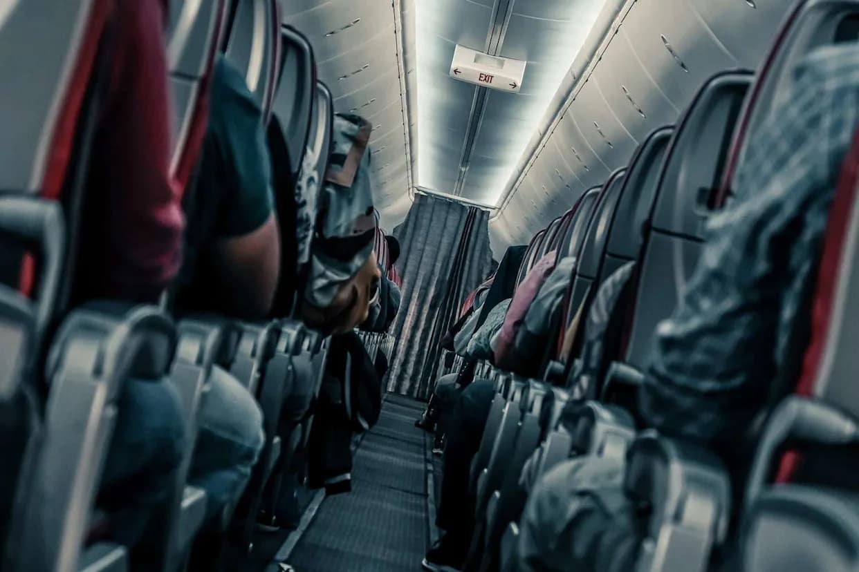 Ryanair Flight Diverts Three Times, Lands in Manchester With Only Six Minutes of Fuel — UK Safety Probe Opened