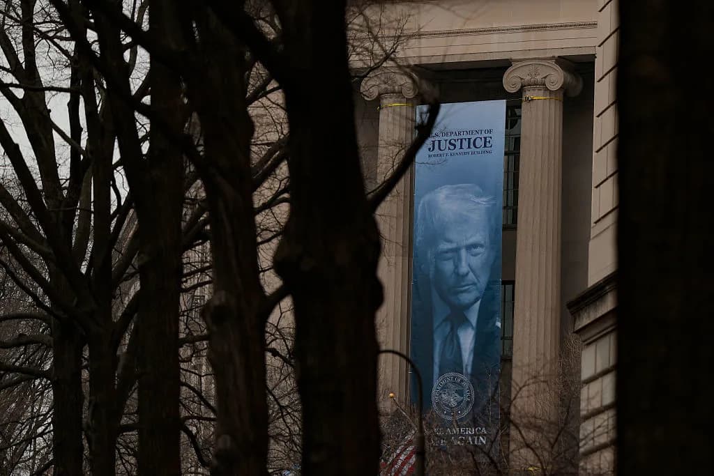 DOJ Push for Unredacted Voter Rolls Raises Prospect of Challenged Midterm Results