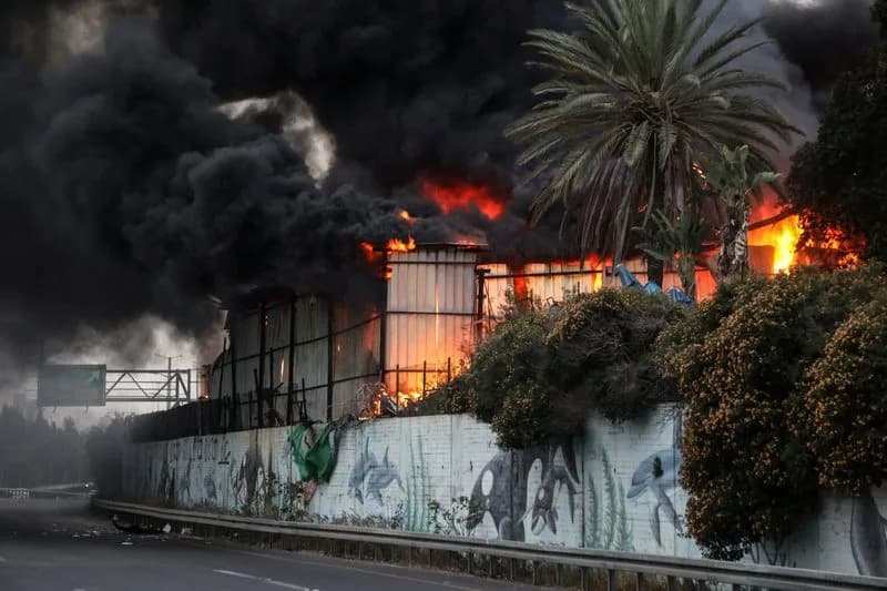 Israel Intensifies Strikes on IRGC Checkpoints in Tehran Using Informant Tips, Source Says