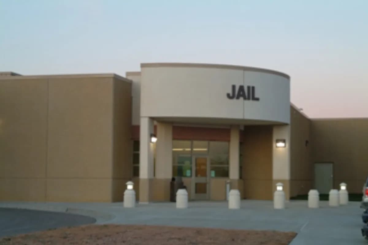 AI Facial-Recognition Error Jails Tennessee Grandmother For 108 Days — Case Dismissed After Records Exonerate Her