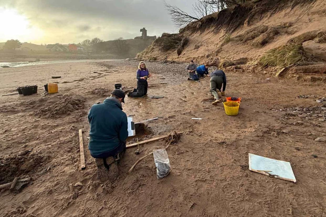 2,000-Year-Old Footprints Exposed at Lunan Bay Prompt Emergency Excavation — Then Were Lost to the Sea
