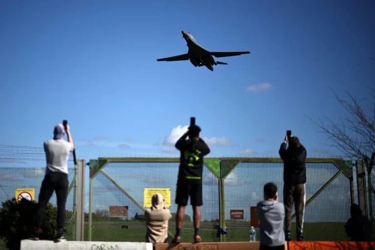 Buzz and Unease: Hundreds Gather at RAF Fairford to Watch US Bombers