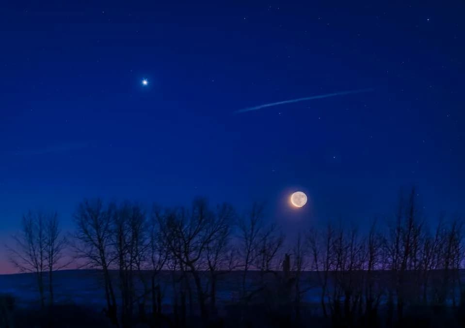 That Brilliant 'Star' in the West After Sunset? It's Venus — When and How to See It