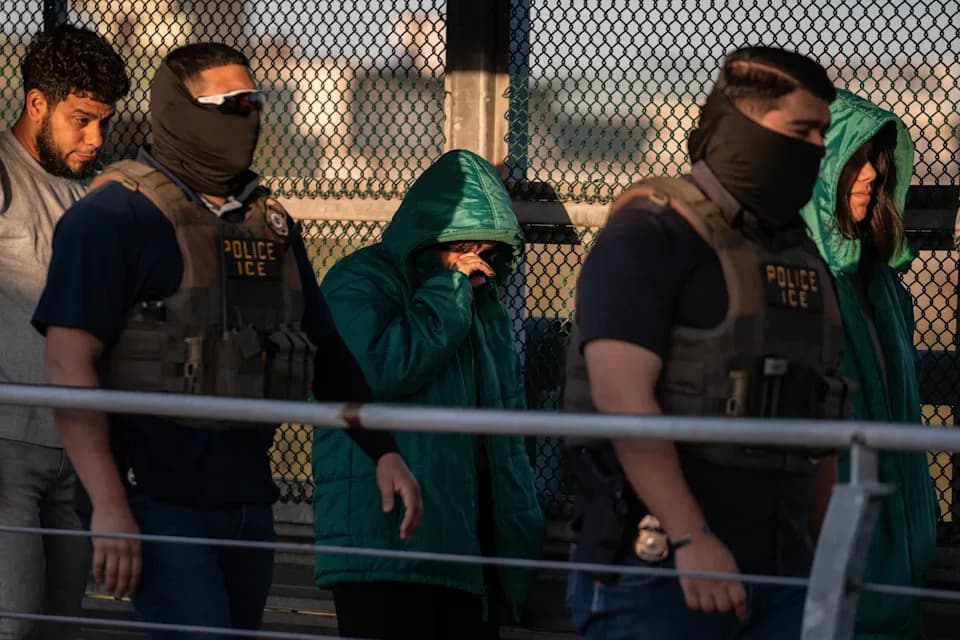 Homeland Security Shake-Up Puts Trump’s Mass‑Deportation Drive at a Crossroads