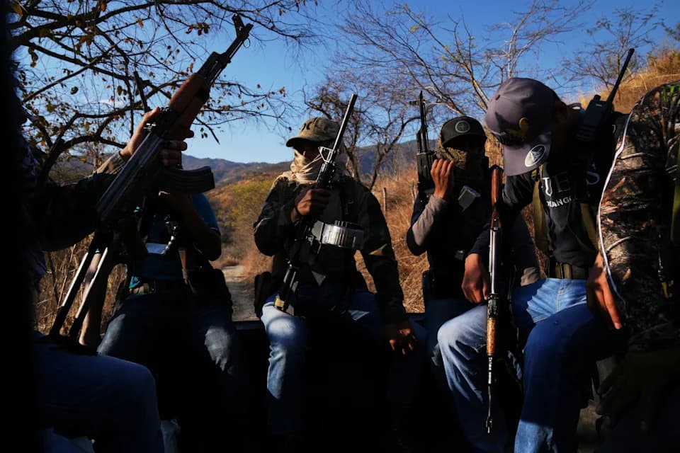Guerrero Villagers Form Armed Self-Defense Militia as Cartels Push In