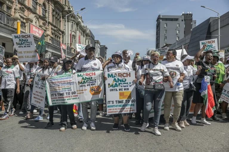 Durban Protests Turn Violent: Police Use Rubber Bullets and Teargas as Anti‑Immigrant Marchers Clash