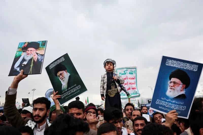 Houthis Say They Are Ready To Open A New Front With Iran — Bab al‑Mandab Shipping At Risk