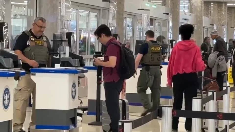 ICE Deployed to 14 Major Airports as TSA Faces Pay Crisis; Long Security Lines Persist