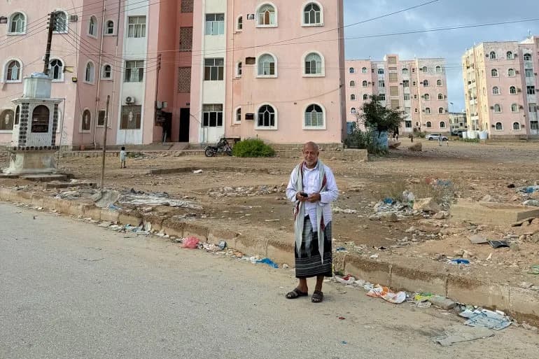 Driven to the Edge: Yemen’s Teachers Struggle as Salaries Collapse