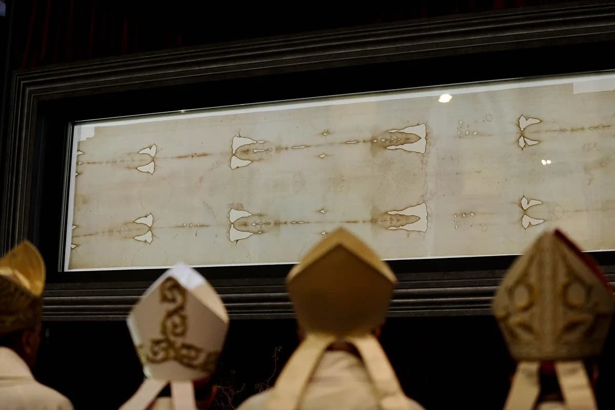 DNA Study Suggests Yarn For Shroud Of Turin May Have Originated Near Indus Valley