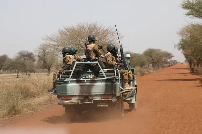 Jihadist Rivalry Escalates: Al‑Qaeda‑Linked JNIM and ISIS‑Affiliated Fighters Clash in Niger’s Tillaberi