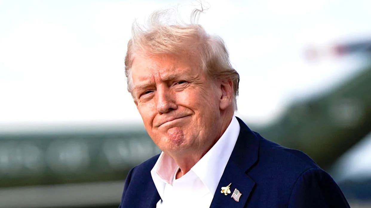 Leaked: Trump Said He'd Pardon 'Anyone' Near the Oval, Insiders Tell The Wall Street Journal