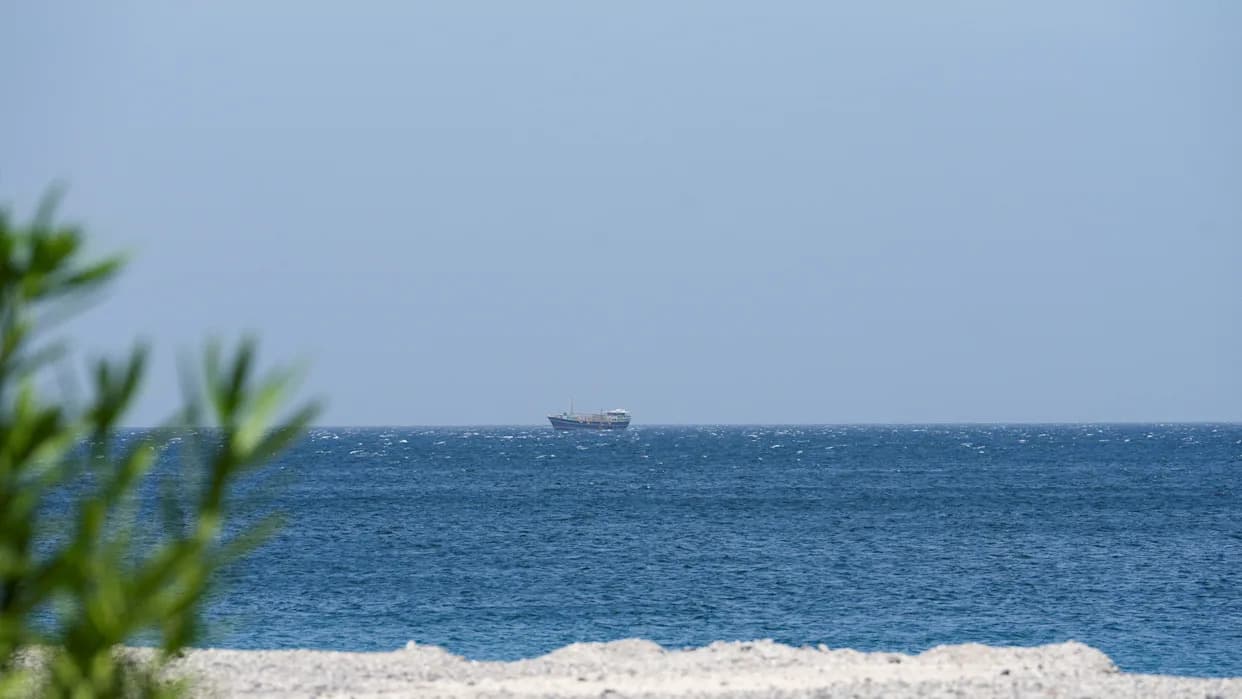 US Says Two Destroyers Transited Strait of Hormuz to Clear Mines — Iran Rejects Claim