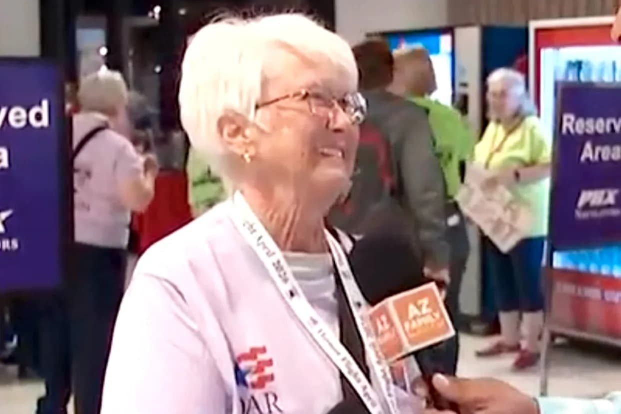 Nation’s First All-Female Honor Flight Honors 32 Vietnam‑Era Women Veterans