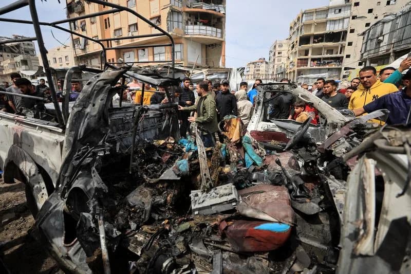 Israeli Airstrike on Gaza Police Vehicle Kills At Least Four, Medics Say