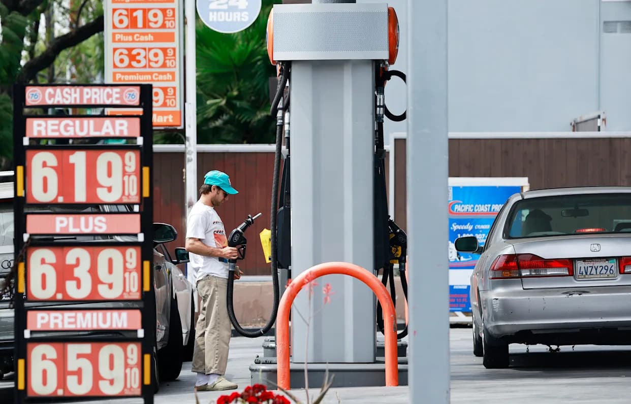 White House Signals Americans to Brace for Prolonged High Gas Prices Ahead of 2026 Midterms