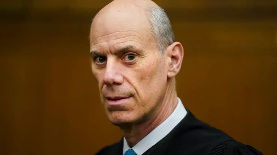 Appeals Court Orders End To Contempt Probe Of Trump Officials Over Alien Enemies Act Deportations