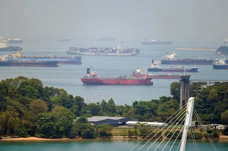 Shadow Fleet Near Singapore Keeps Iranian Oil Flowing to China Amid Middle East War