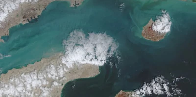 Hormuz Reopens With Conditions: IRGC Approval Required, $30bn In Frozen Funds Part Of Deal